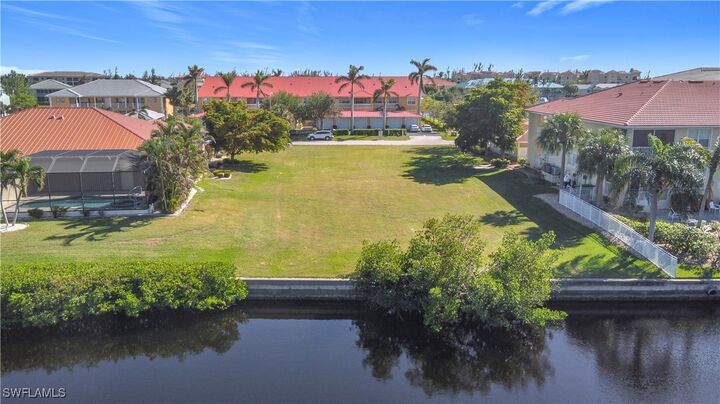 Property Photo: 3227 Purple Martin Drive FL 33950