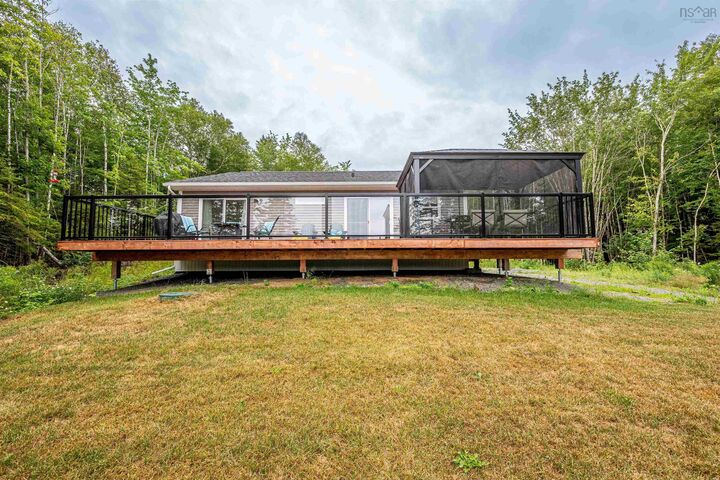 Property Photo:  195 Middle Lake South Road  NS B0N 2T0 
