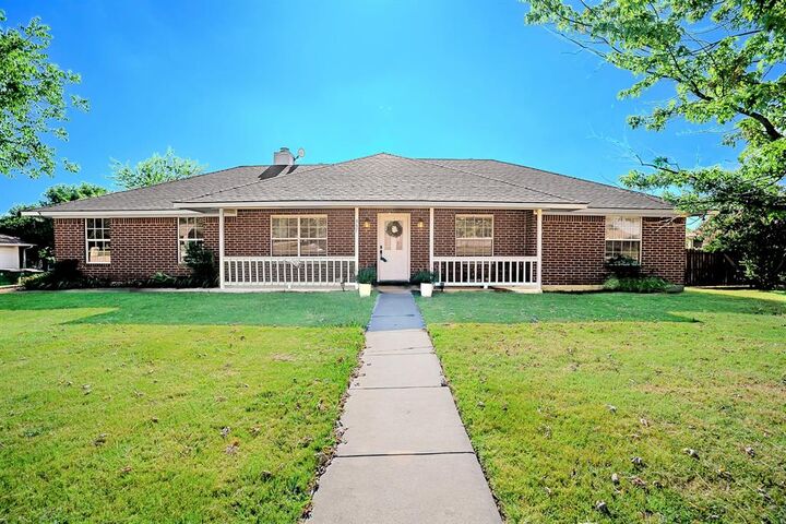 337 Meadow Drive  Ponder TX 76259 photo