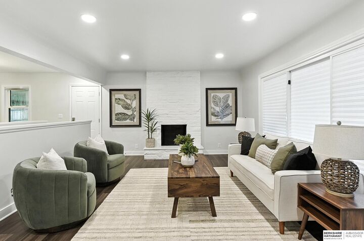 Property Photo: 2621 S 105th Street NE 68124