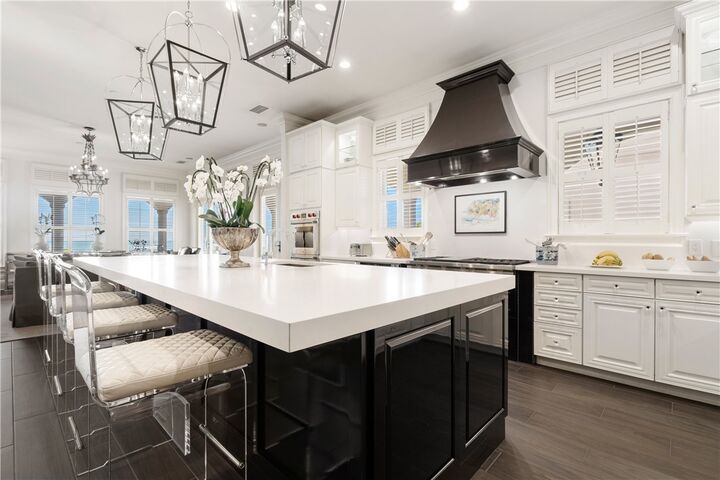 Property Photo: 3756 Ocean Drive FL 32963