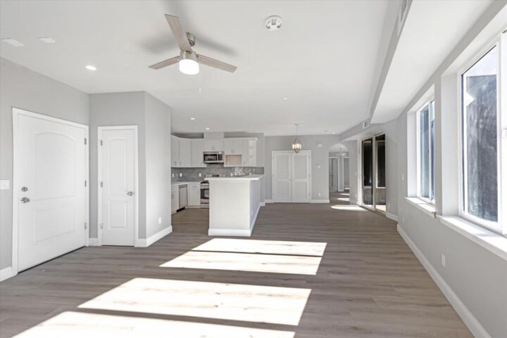 Property Photo: 823 West A Street 2 CA 94541