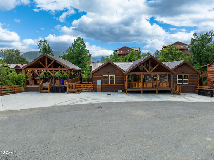 880 Bethlehem Way  Sevierville TN 37876 photo
