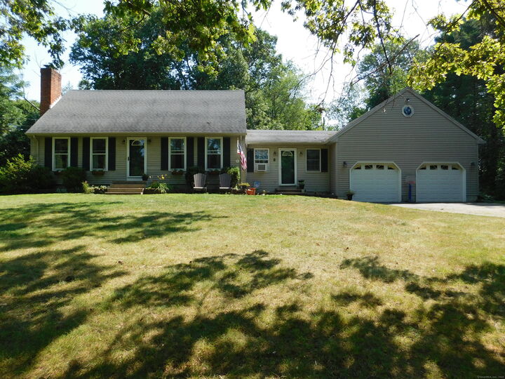 6 French Circle  Thomaston CT 06787 photo