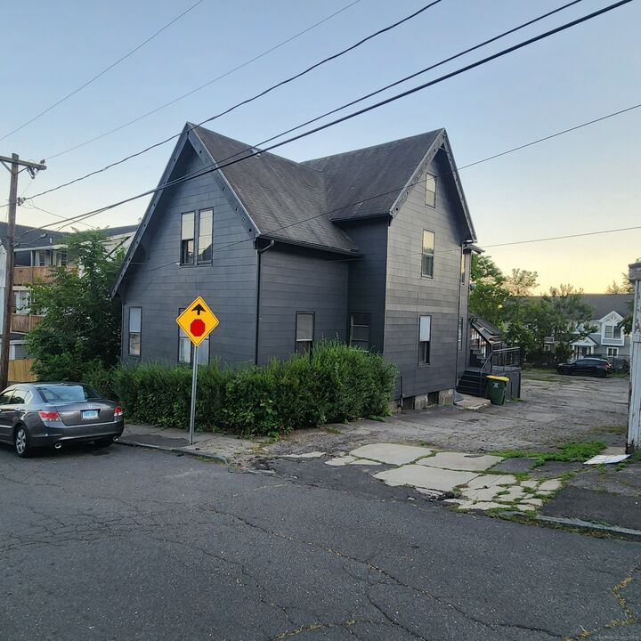 Property Photo: 9 Brewster Street CT 06704