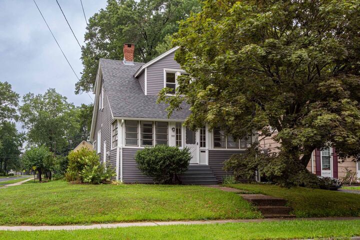 Property Photo:  101 Englewood Avenue  CT 06110 