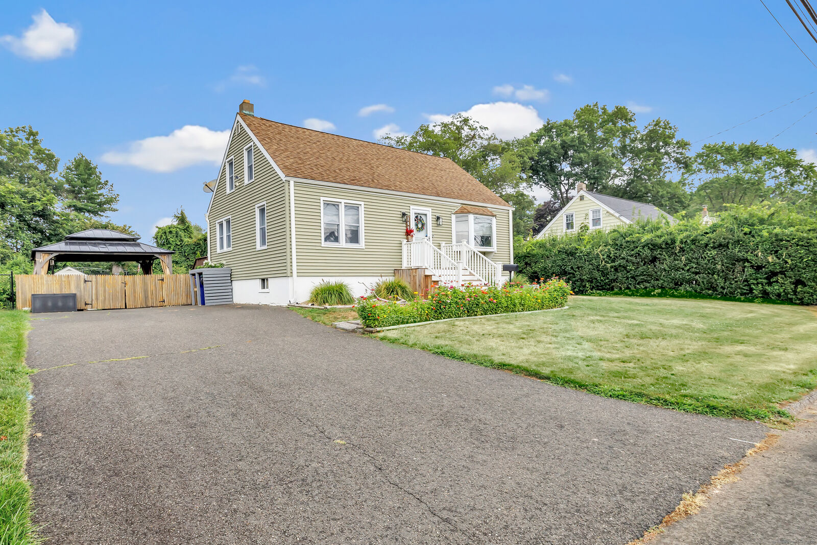 Property Photo: 260 Marcroft Street CT 06614