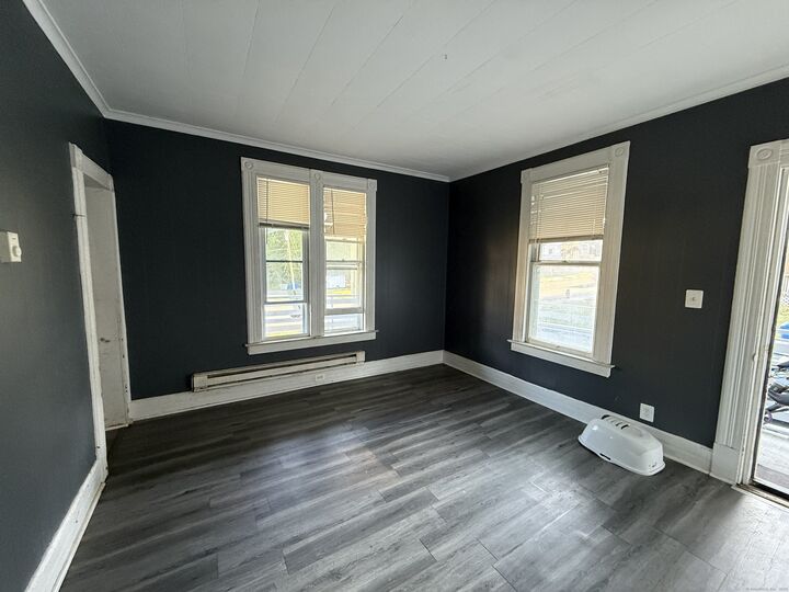 Property Photo:  171 Prospect Street  CT 06010 