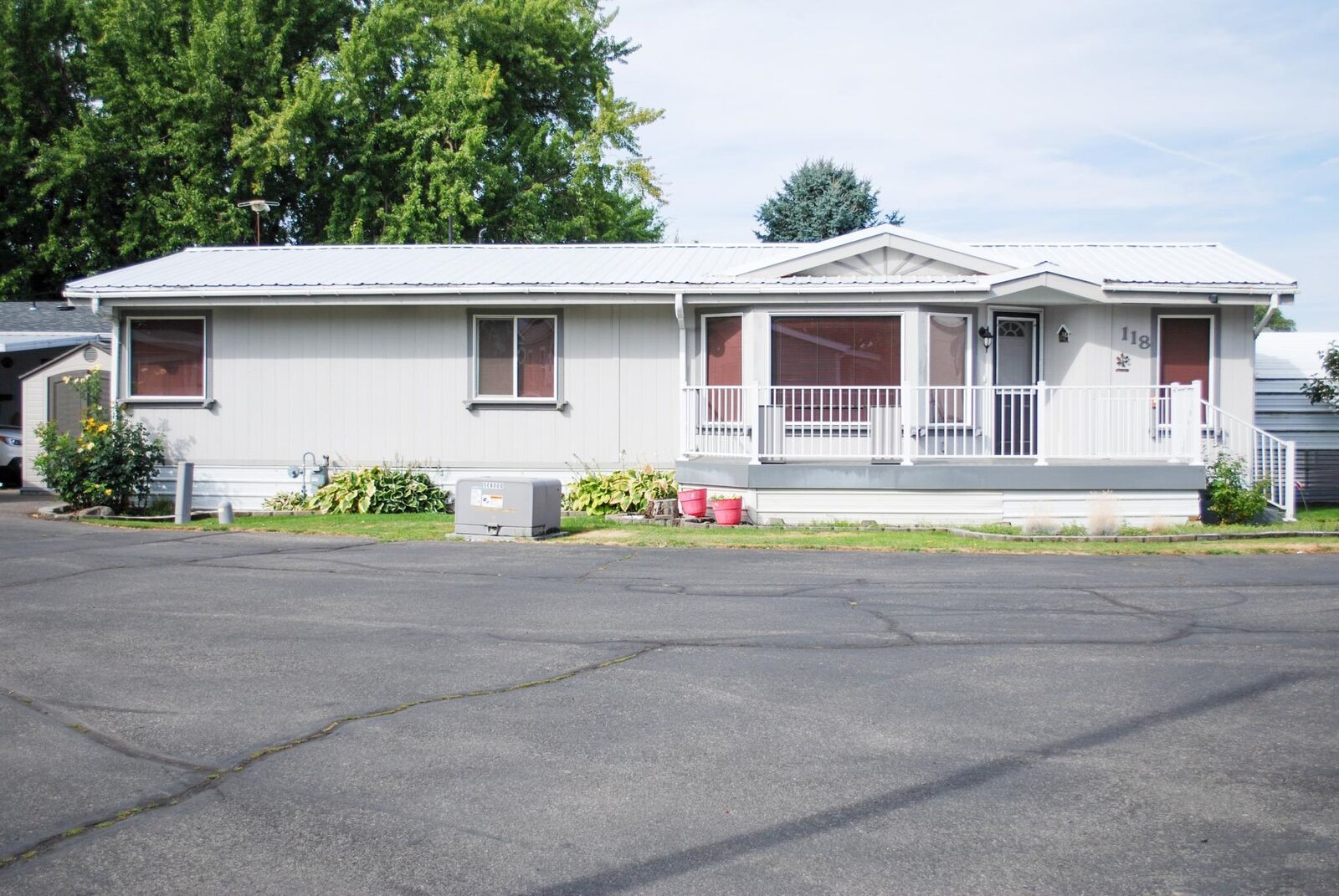 Property Photo:  2601 N Barker Rd 118  WA 99027 