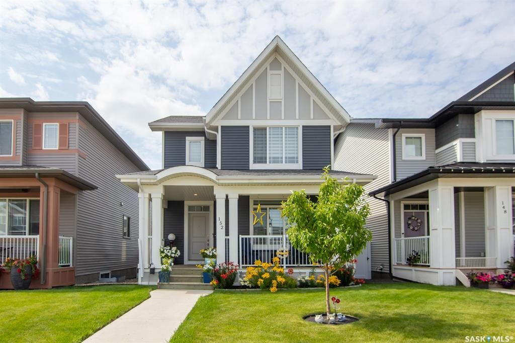 Property Photo: 152 Dubois Crescent SK S7V 0R5