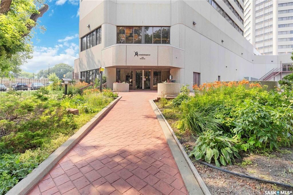 Property Photo:  2460 Spadina Crescent E 424  SK S7K 6X7 