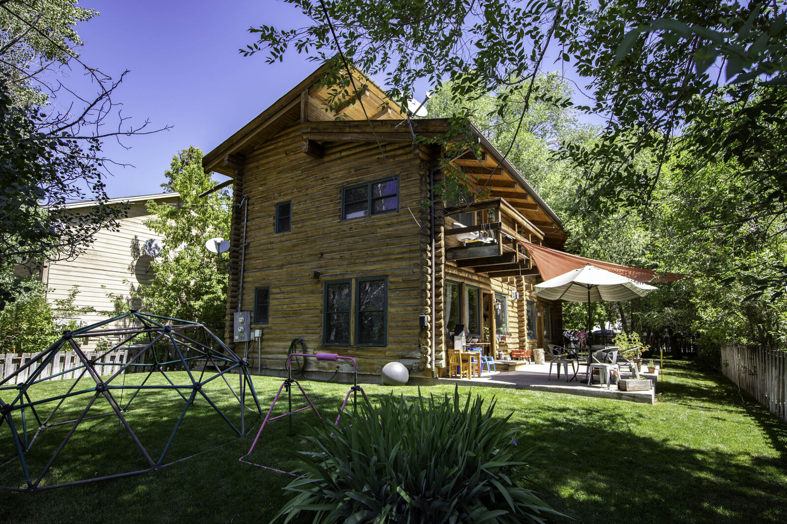 Property Photo: 309 N River St ID 83333