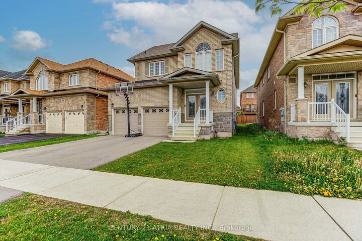 Property Photo: 92 Sutherland Avenue ON L3Z 4H4