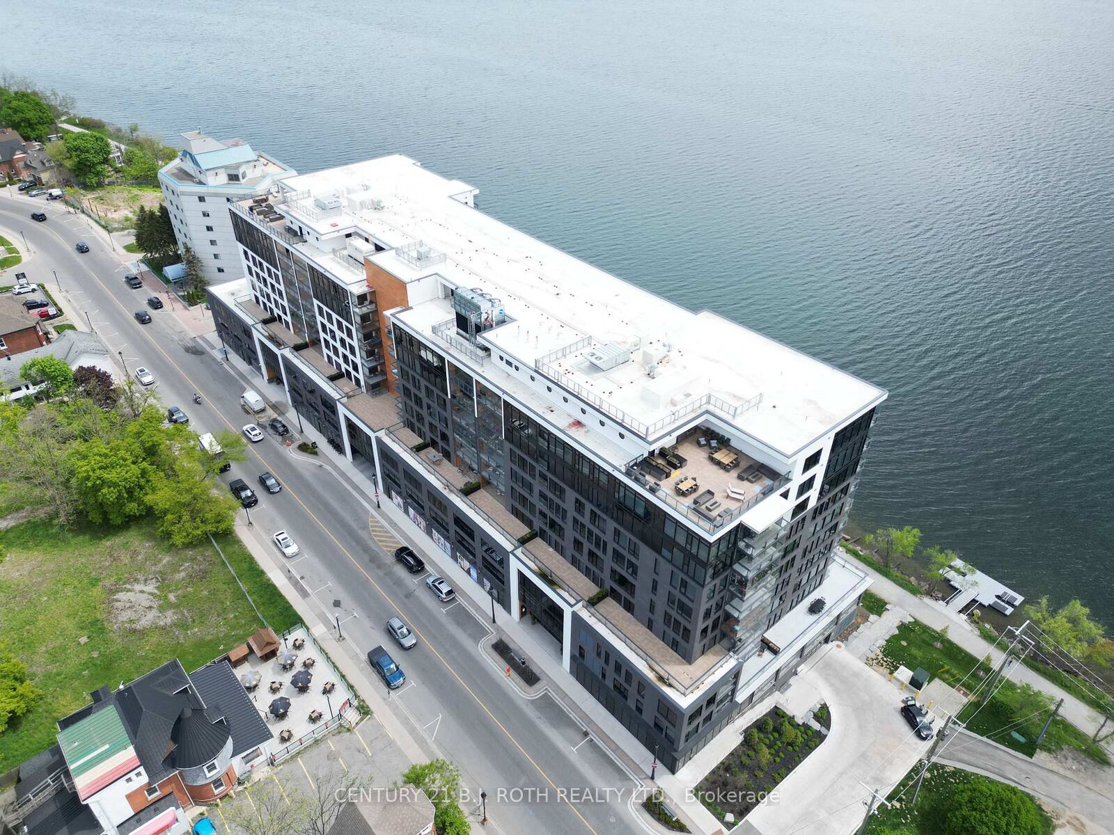 Property Photo: 185 Dunlop Street E 301 ON L4M 1B2