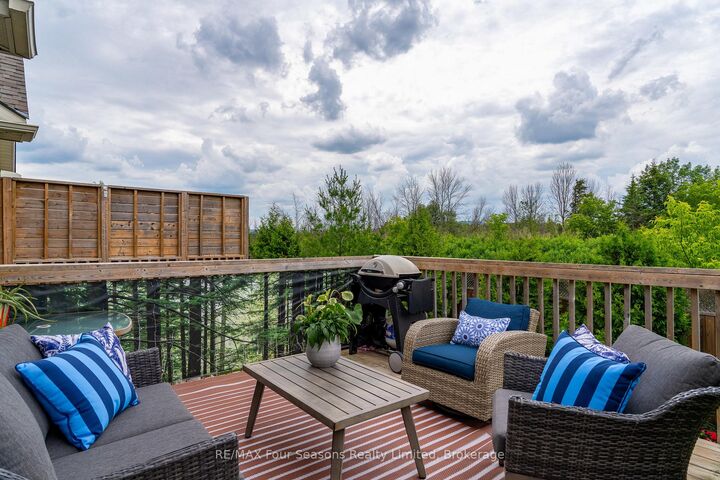 Property Photo: 30 Kari Crescent ON L9Y 0Z6