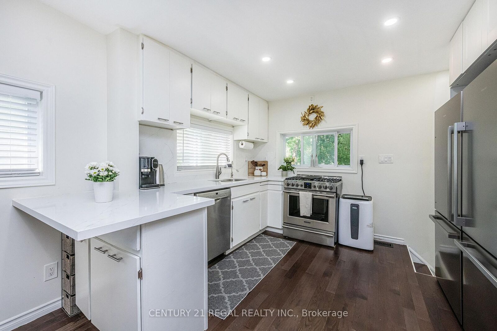 Property Photo: 26 Third Street ON L9W 2B1