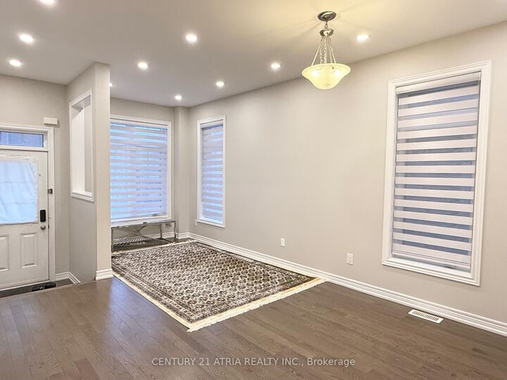 Photo de la propriété:  52 Luzon Avenue  ON L6B 1N6 