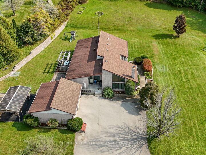 11331 Amos Drive  Milton ON L0P 1B0 photo