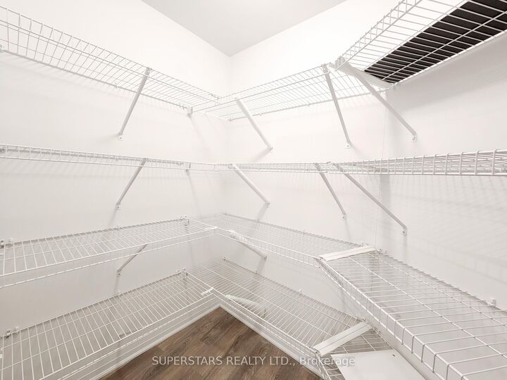 Property Photo: 58 Adam Sellers Street 518 ON L6B 1P5