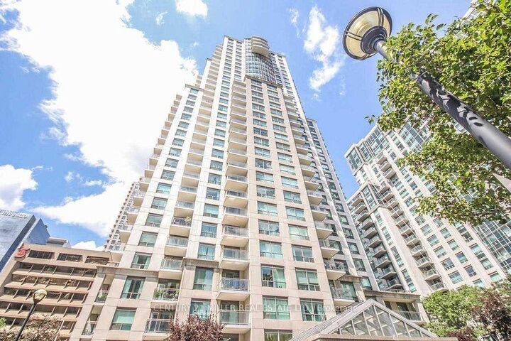 21 Hillcrest Avenue 504  Toronto ON M2N 7K2 photo