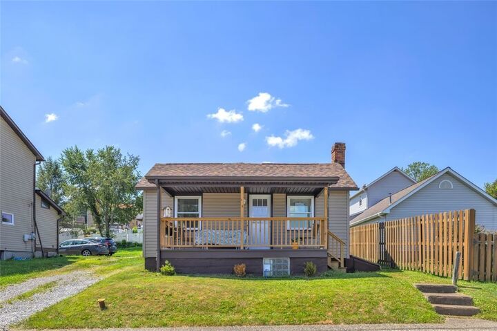 Property Photo: 1646 Main Street PA 15656