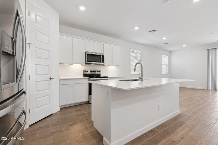 Property Photo: 17722 W Vogel Avenue AZ 85355