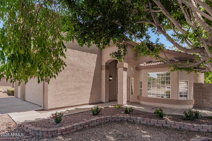 Property Photo: 715 N Marble Street AZ 85234