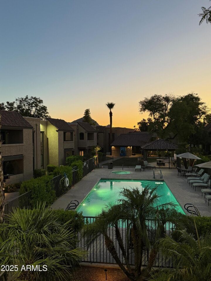 Property Photo: 5995 N 78th Street 2030 AZ 85250
