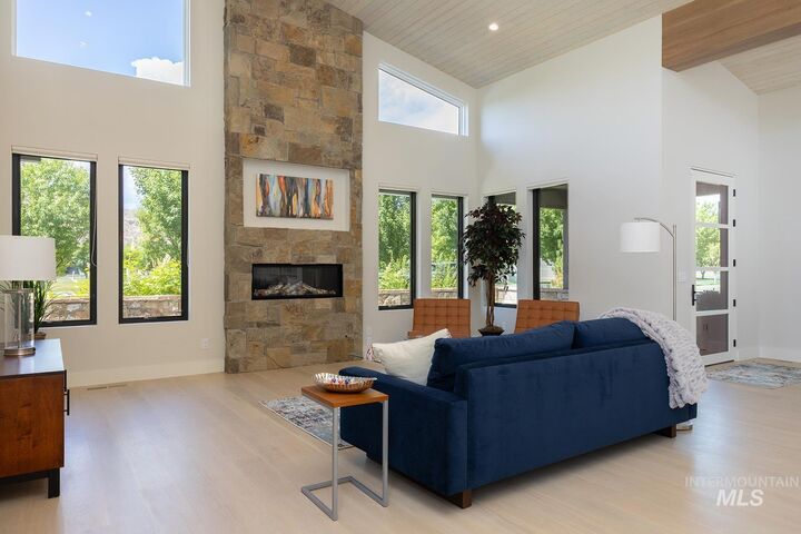 Property Photo: 27 Streamside Drive ID 83333