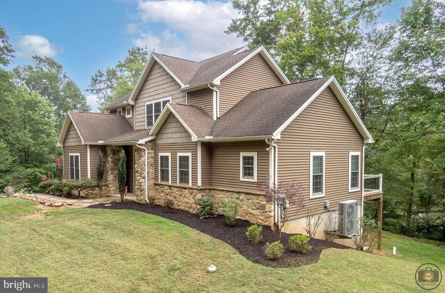 Property Photo: 1271 Fox Hollow Road PA 17090