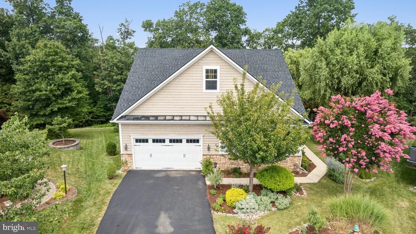 Property Photo: 108 Bunting Court VA 22630