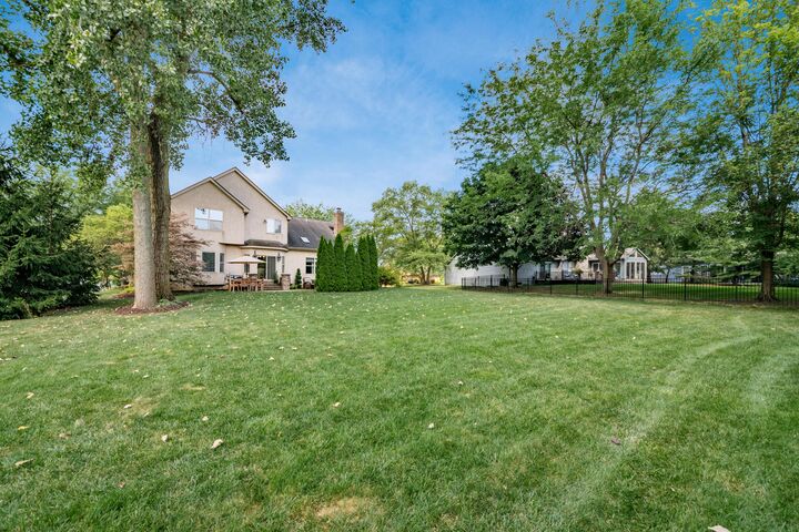 5491 Sandy Drive  Lewis Center OH 43035 photo