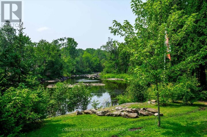 Property Photo: 411 Fidlar Glen Road ON K0K 2M0