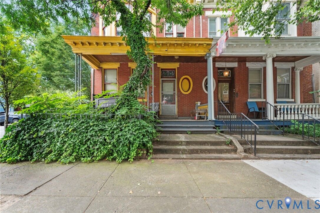 Property Photo:  2 N Davis Avenue  VA 23220 