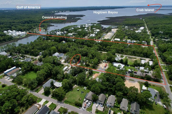 Property Photo: 108 N 7th Street FL 32459