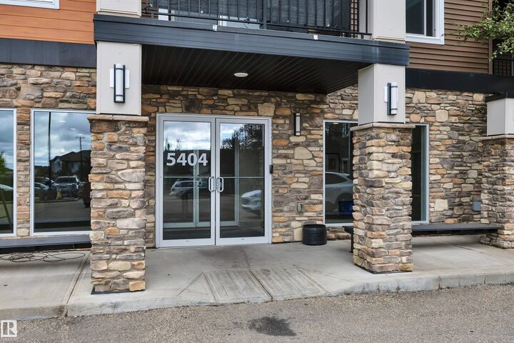 Photo de la propriété:  5404 7 Avenue SW 105  AB T6X 2K4 