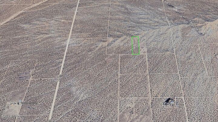 Property Photo:  Vic Ave F8 And 170th St E  CA 93535 