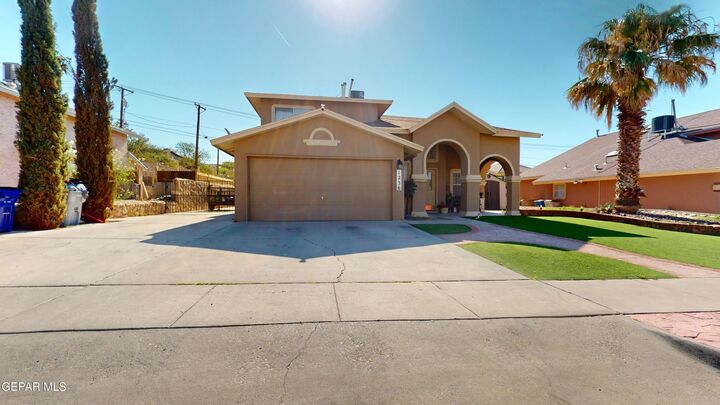 Property Photo: 1236 Vikki Carr Lane TX 79936