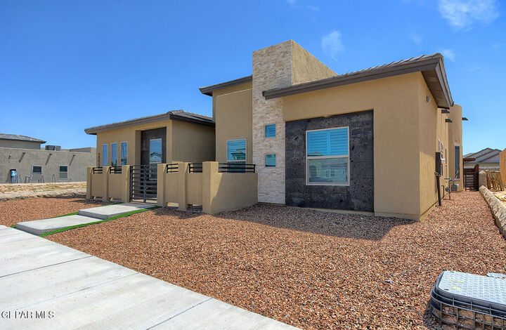 Property Photo: 2224 Mike Price Drive TX 79938