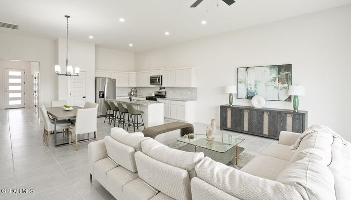 Property Photo: 7352 John Gerald Way TX 79934