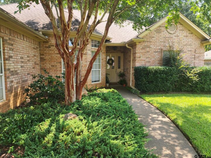 Property Photo:  203 Merri Ln  TX 75791 