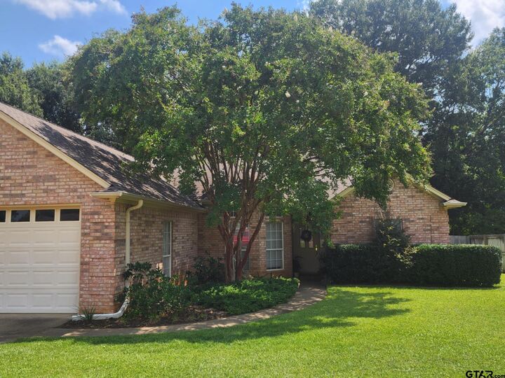 Property Photo:  203 Merri Ln  TX 75791 