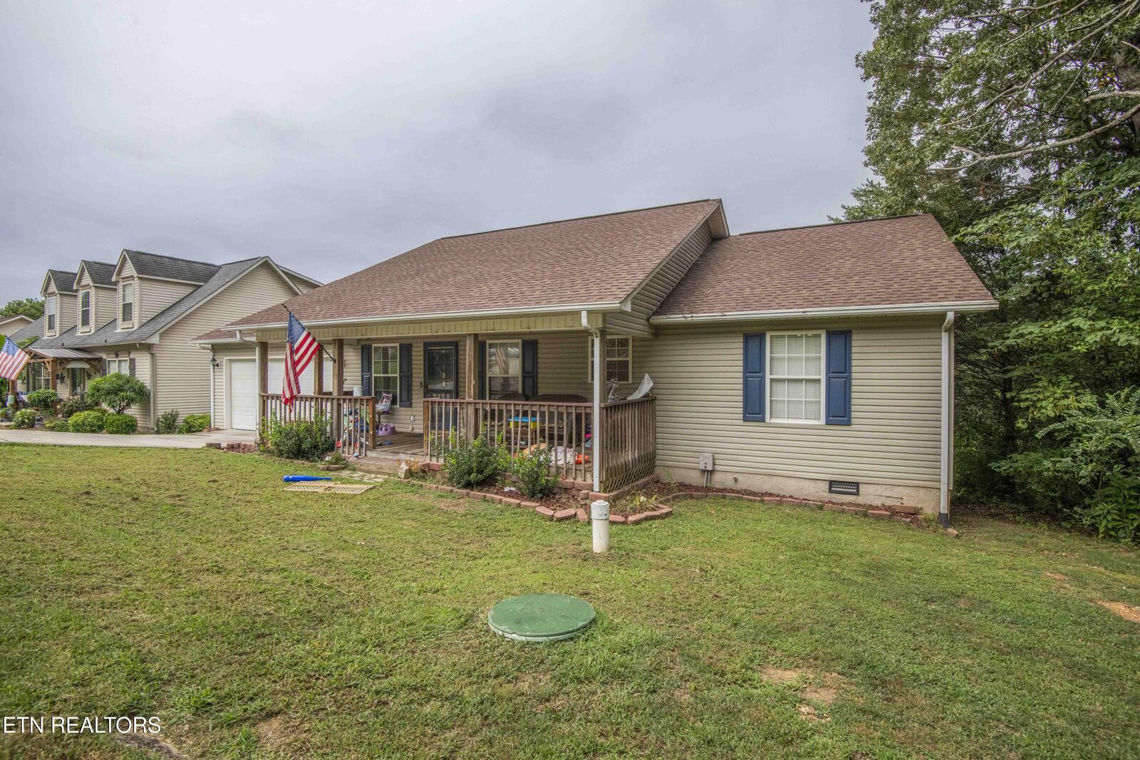 Property Photo: 131 Newport Way TN 37763