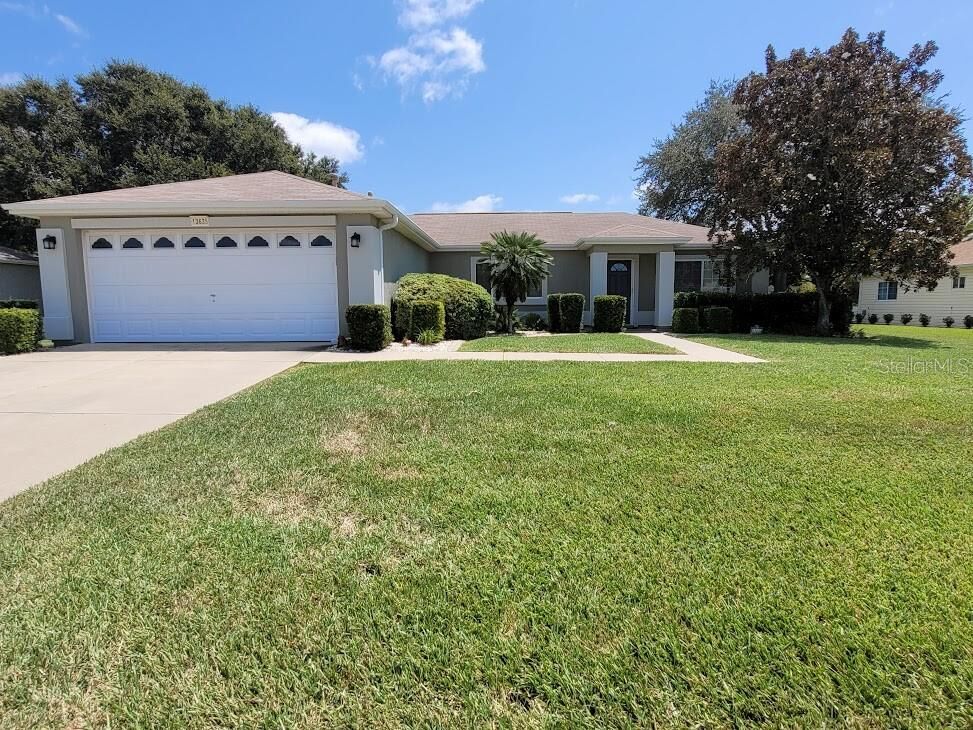 Property Photo: 13635 SE 89th Avenue FL 34491