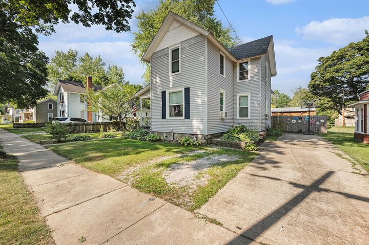 Property Photo:  310 West Street  MI 49093 
