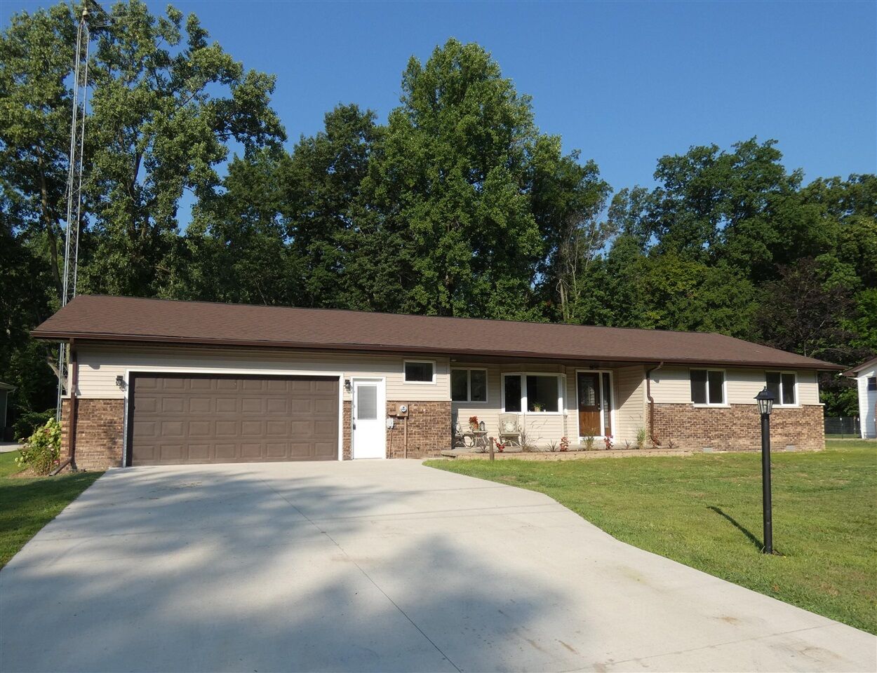 Property Photo:  5480 Newton Avenue  MI 49038-8651 