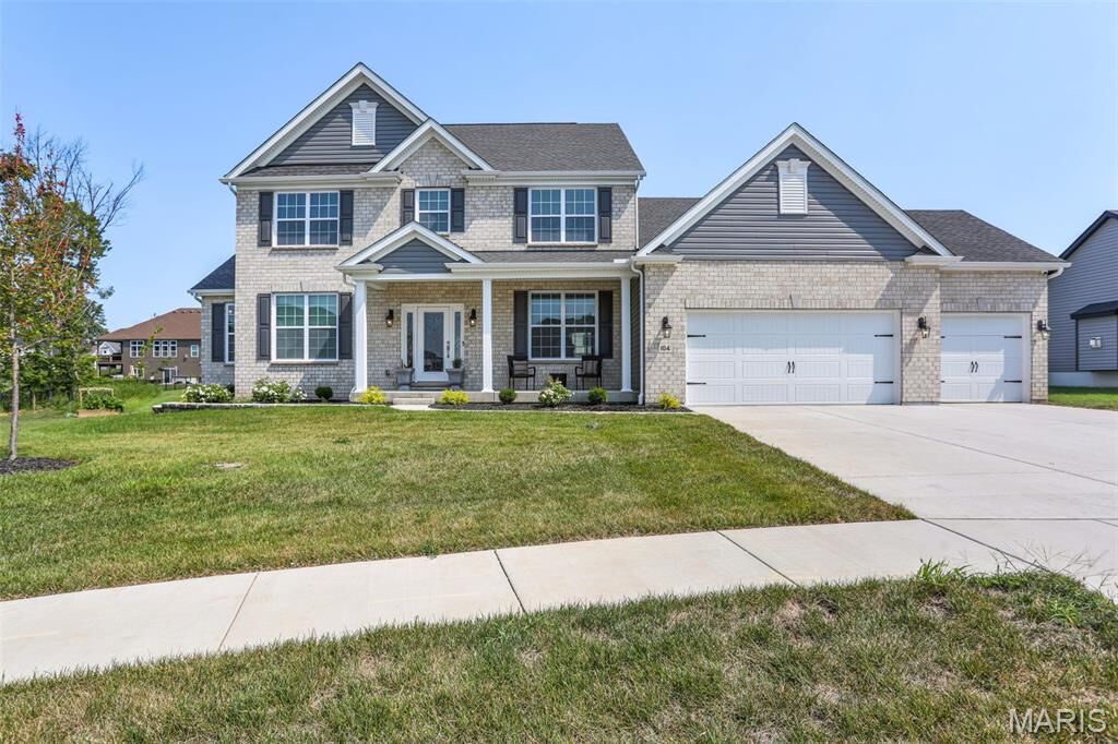 Property Photo: 104 Long Pass Court MO 63367