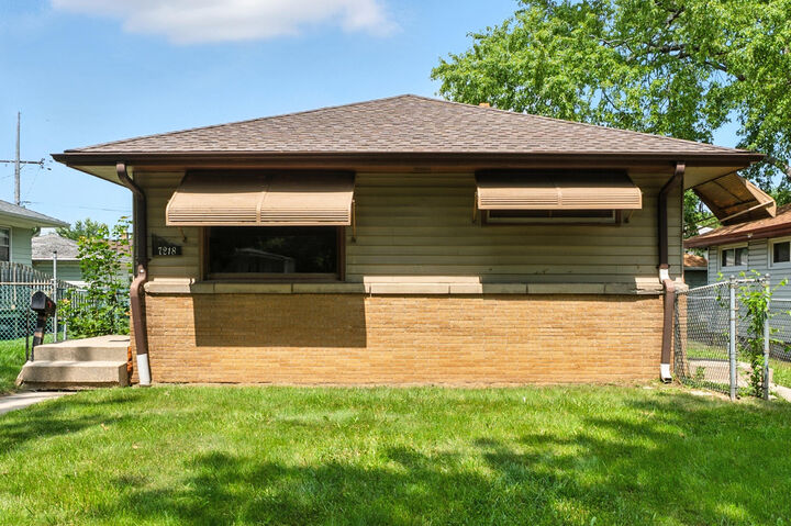 7218 W Carmen Ave  Milwaukee WI 53218 photo