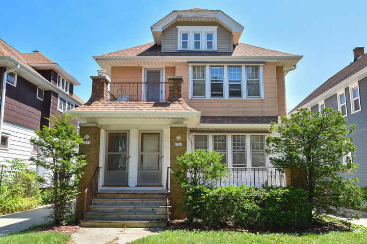 2002 N 58th St 2004  Milwaukee WI 53208 photo