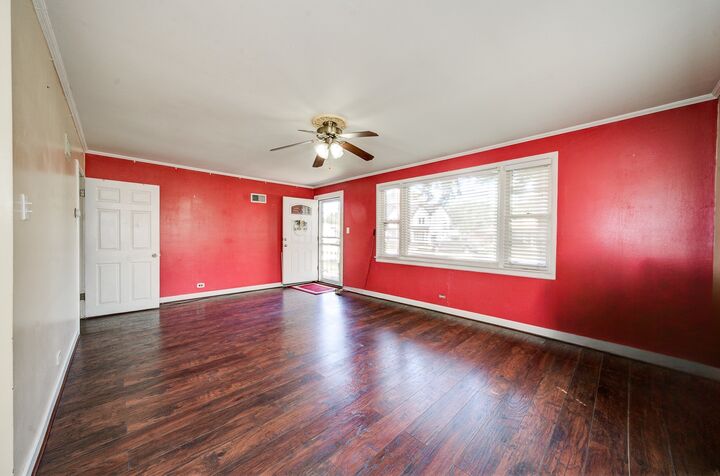 Property Photo: 4813 W 91st Place IL 60453